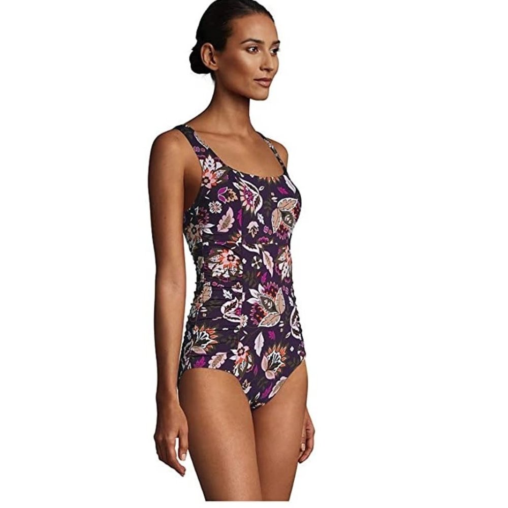 NWT Lands' End Womens Rouched Squareneck One Piece Swimsuit Size 10 $130 GG307
